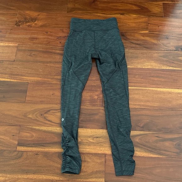 New lululemon all the right places scrunch leggings sz 4 - Picture 5 of 6